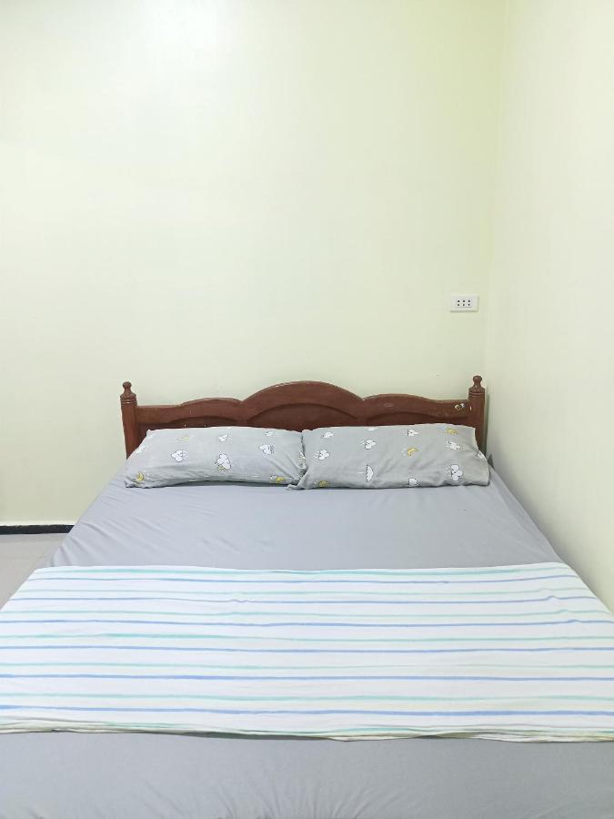 Byannix Guests Room Moalboal Bagian luar foto